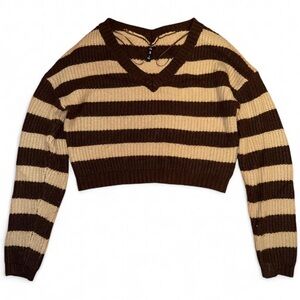 Chic Striped V-Neck Cropped Sweater